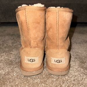 UGG Chestnut Boots